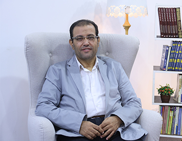 الأستاذ الدكتور / أشرف عبدالرحمن